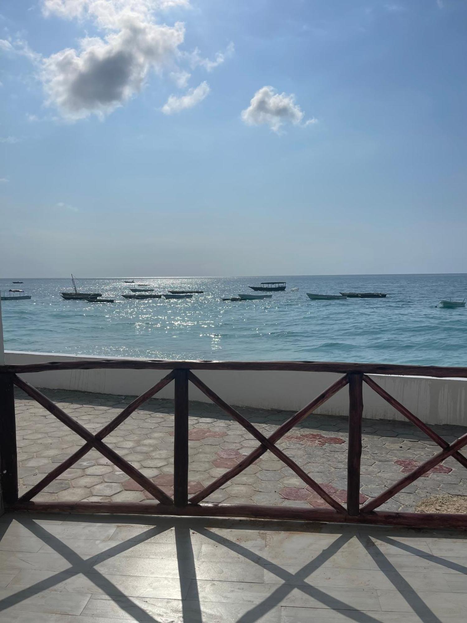 Amazing Zanzibar Beach Hotel Nungwi Exterior foto